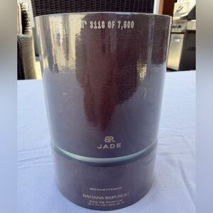 Banana Republic Jade Eau De Parfum 3.4 fl oz NEW